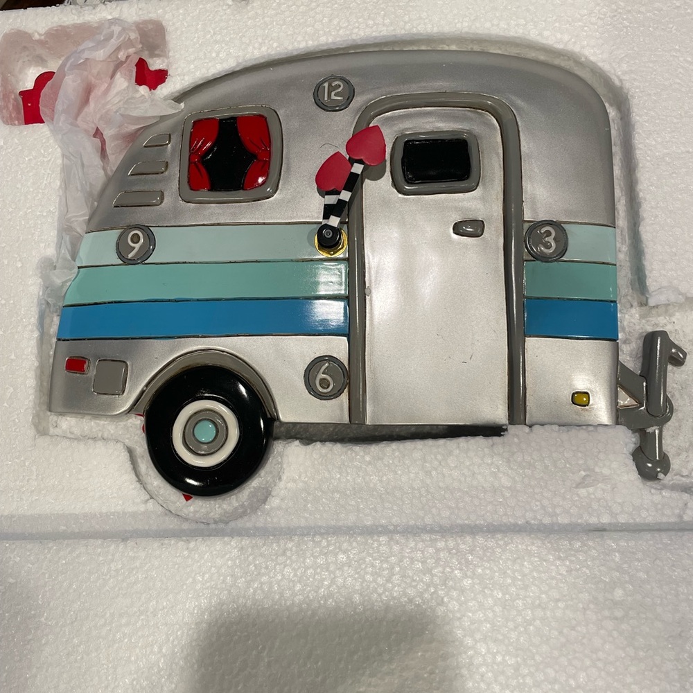 Happy Camper Clock